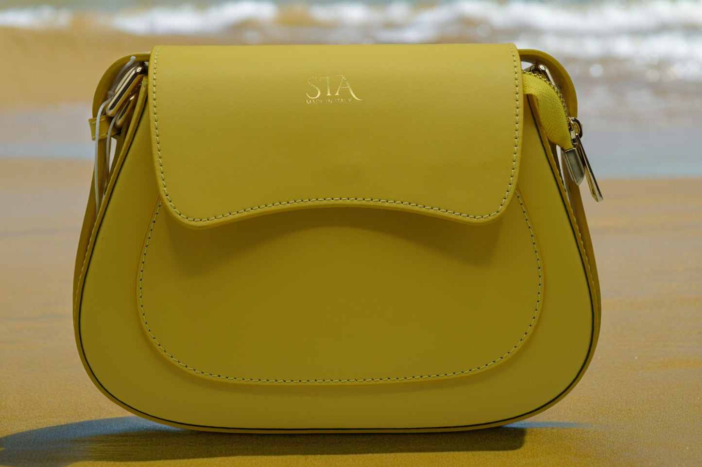 SIA Luxe Crossbody